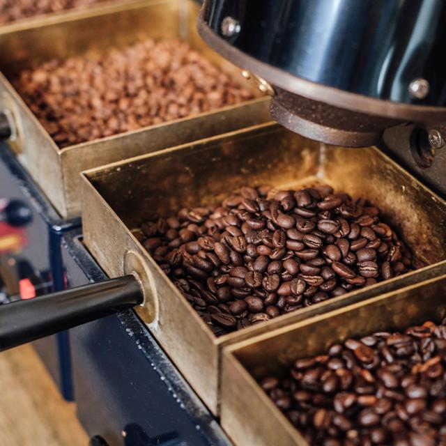 nyristede kaffebønner fra BKI til en nem kaffeløsning
